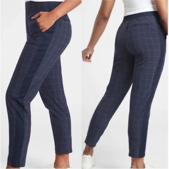 Athleta Pants - Athleta Brooklyn Textured
Ankle Navy Windowpane Plaid High Rise pants Sz 8 NWOT